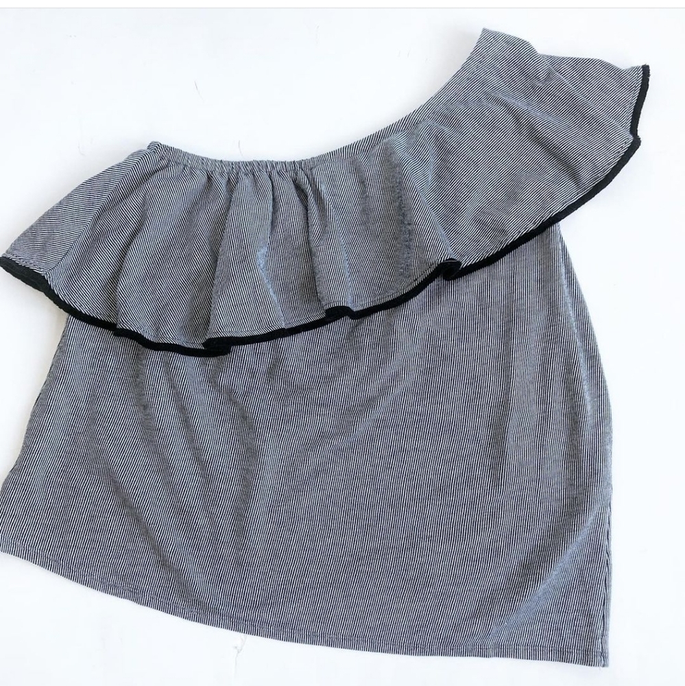 Ann Taylor Loft off shoulder top